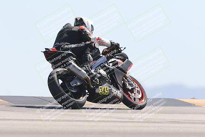 media/Oct-04-2025-CVMA (Sat) [[408bcdd6e4]]/Race 7- Formula 40 MW and LW/